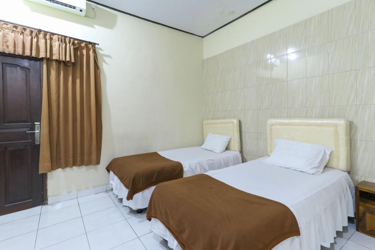 Nb Bali Guesthouse Кута Екстер'єр фото