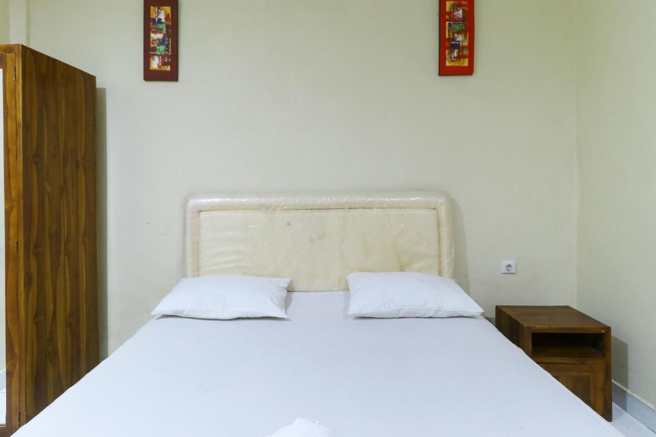 Nb Bali Guesthouse Кута Екстер'єр фото